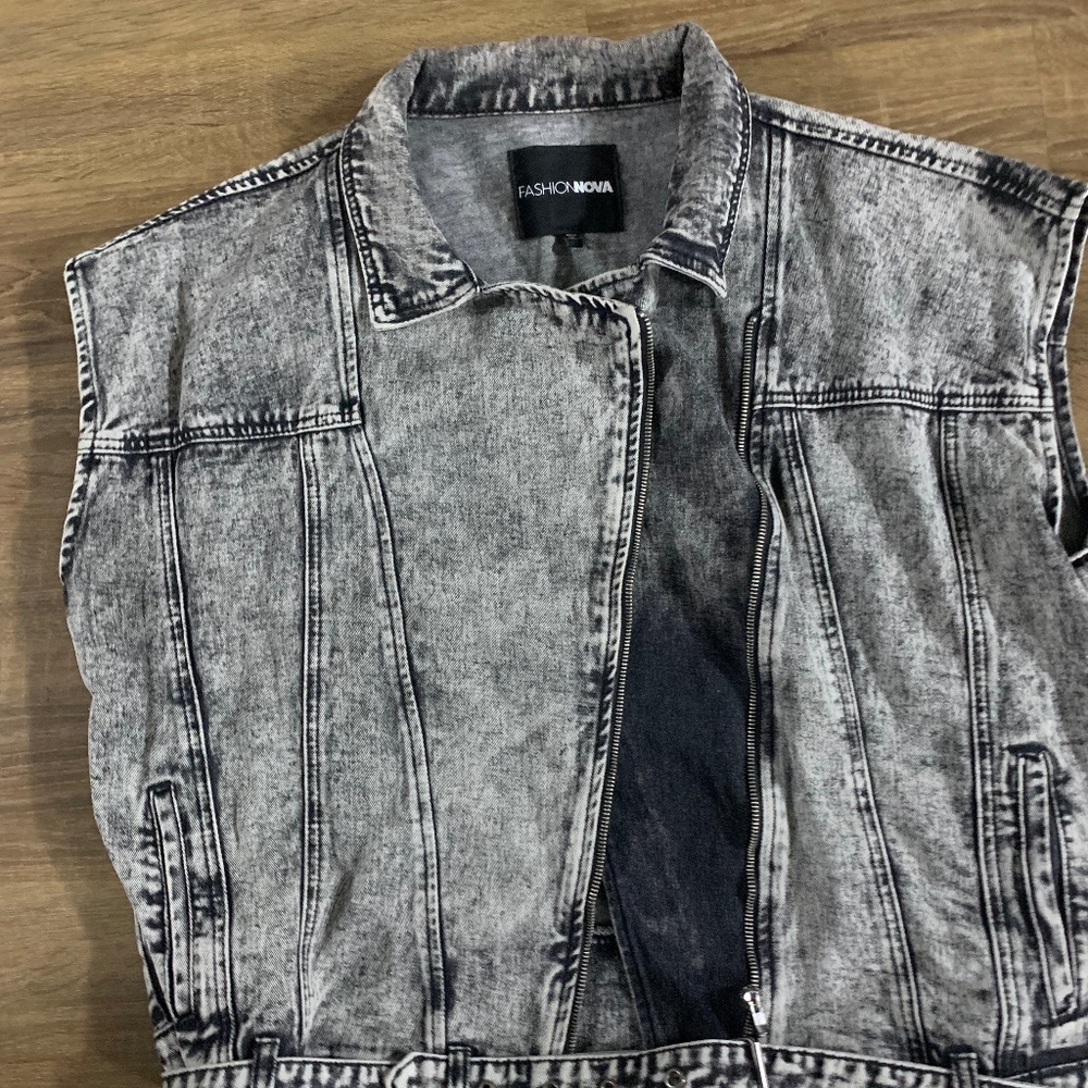 Cropped Denim Jacket